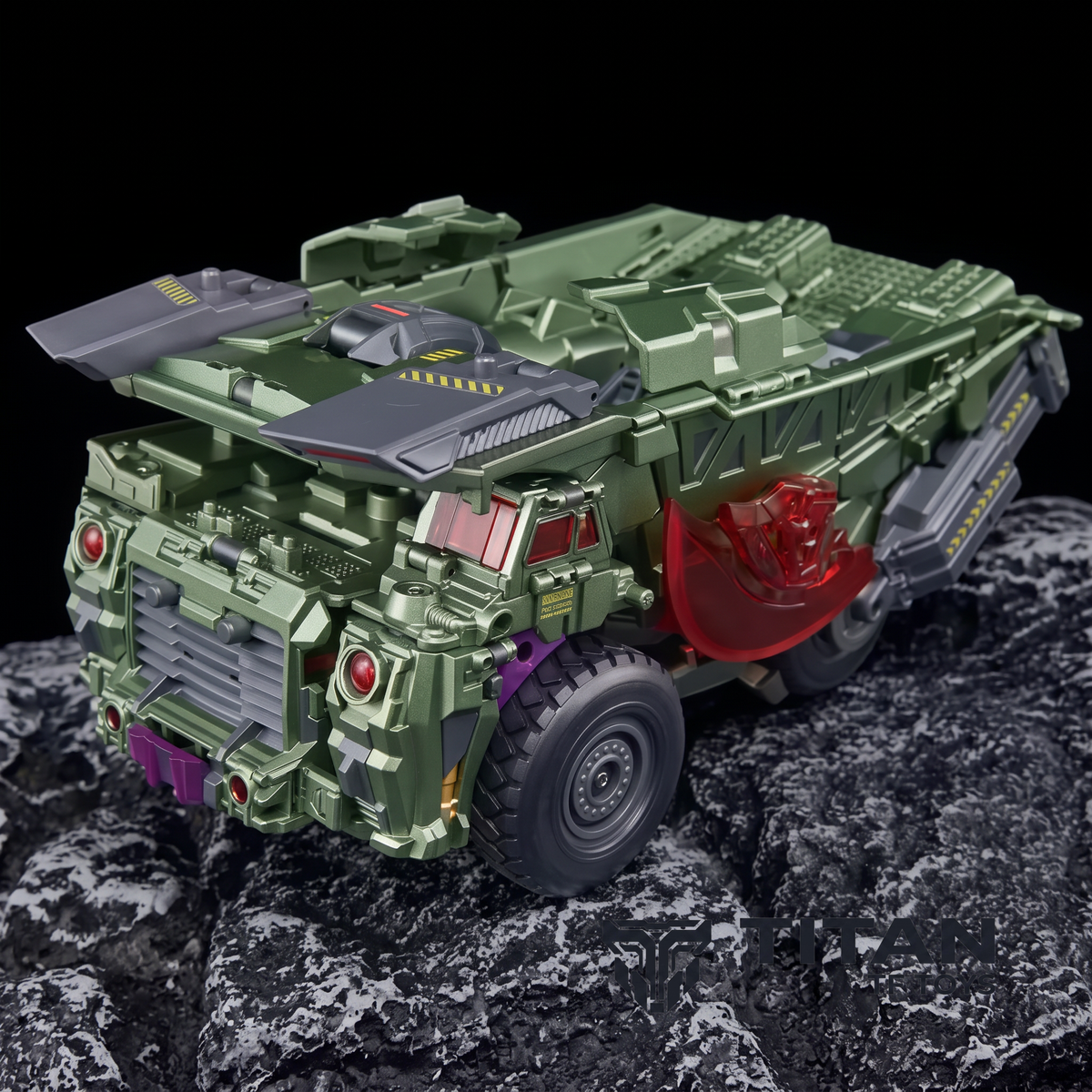 DreamStar Toys DST02-003 Dump Hauler Long Haul Devastator Combiner Member Action Figure - Detailed View 4