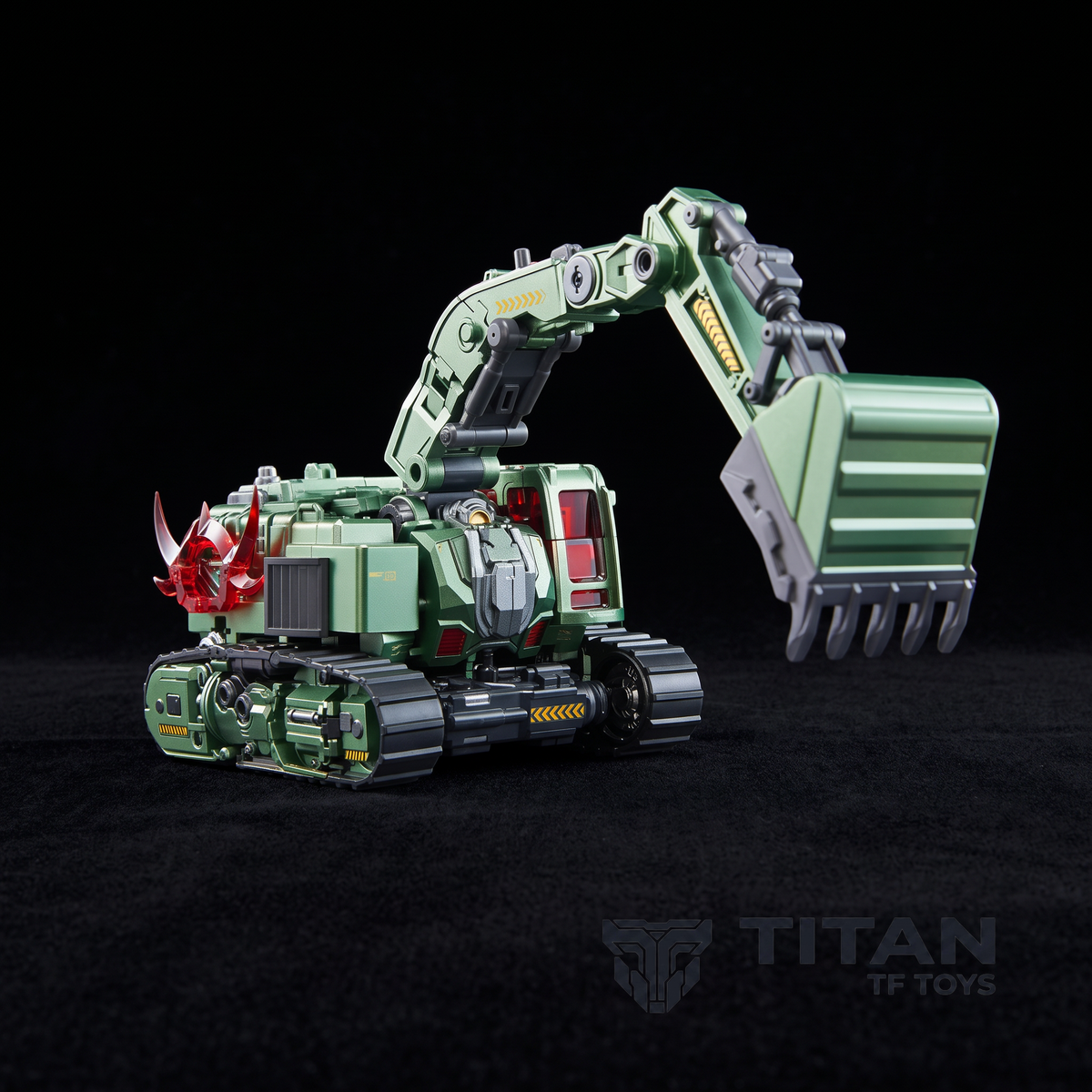 DreamStar Toys DST02-006 Excavator Scavenger Devastator Combiner Member Action Figure - Detailed View 3