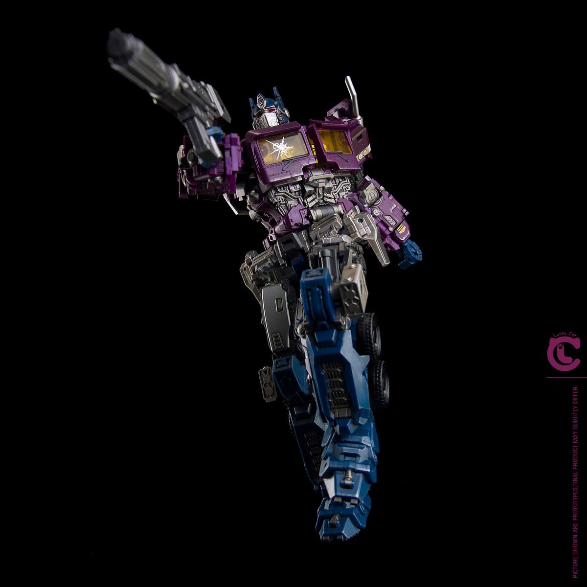 Lucky Cat SSR-01G Purple Commander Shattered Glass Purple Commander Voyager Scale Action Figure - Detailed View 5