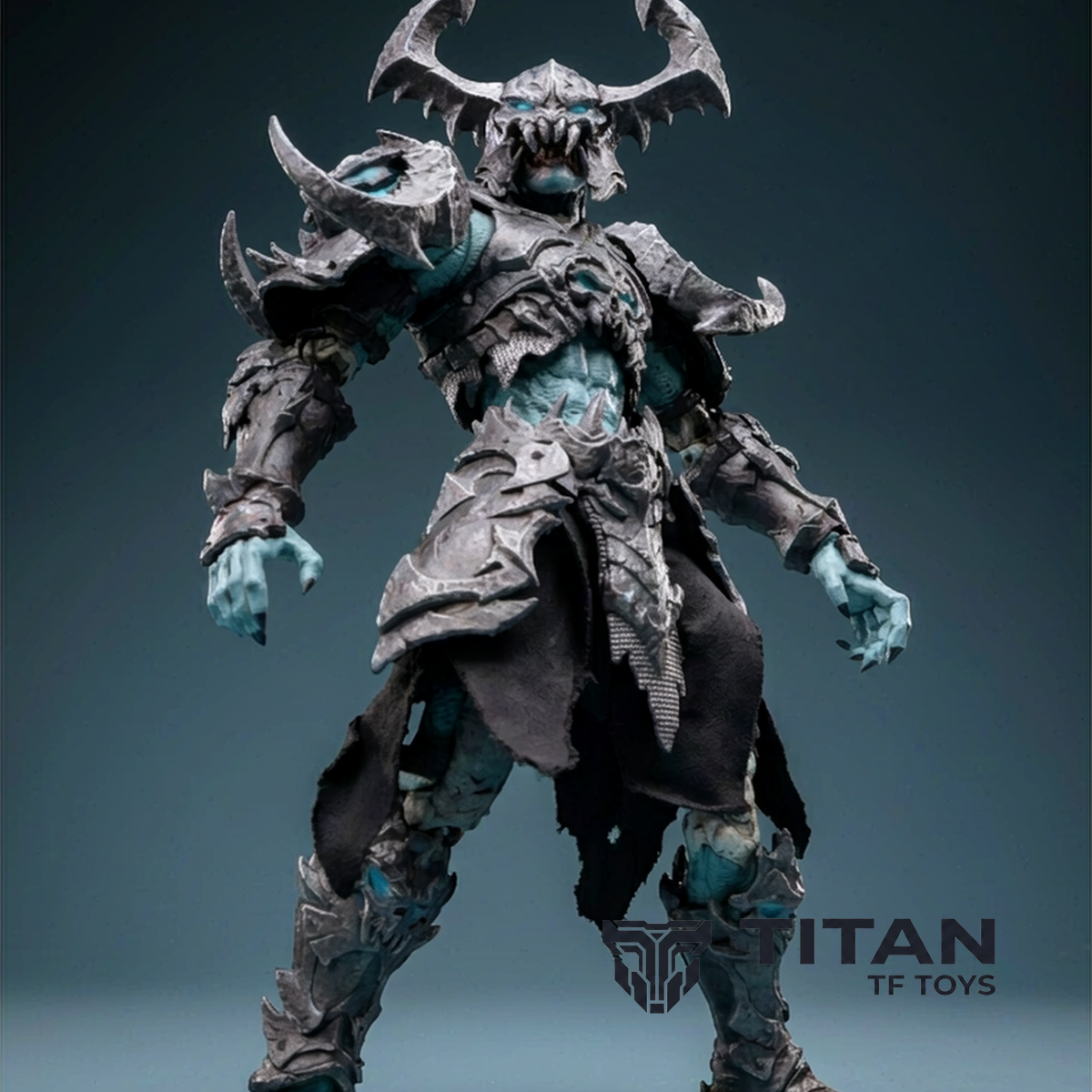 Metytoyz Death Knight Salanor - MT-SLNR-STD-STK Metytoyz Death Knight Salanor 02